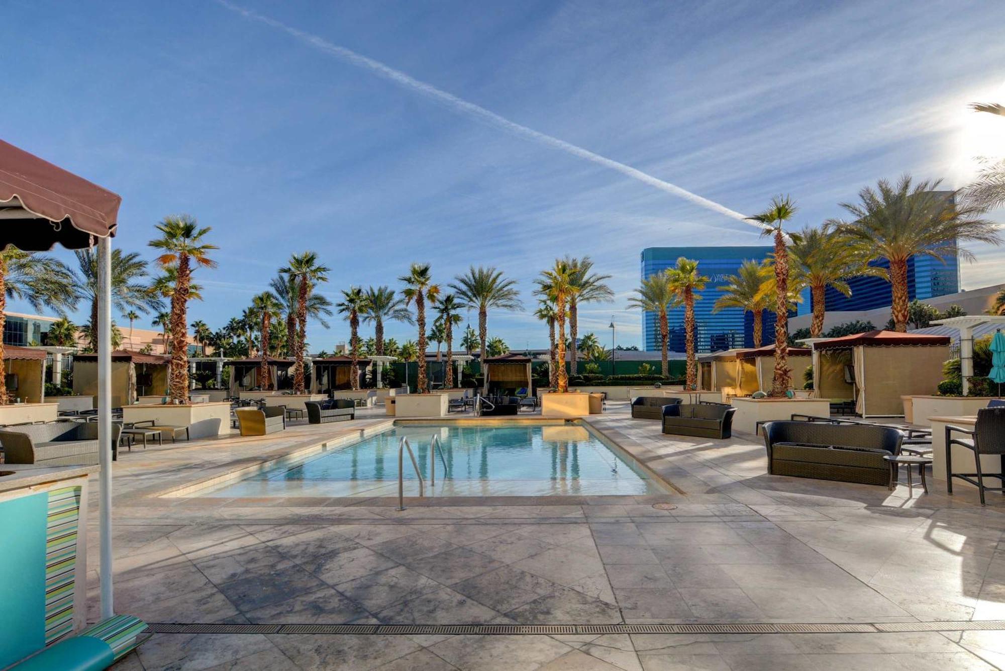 Mgm Signature-25-611 Strip View Jacuzzi Studio 拉斯维加斯 外观 照片